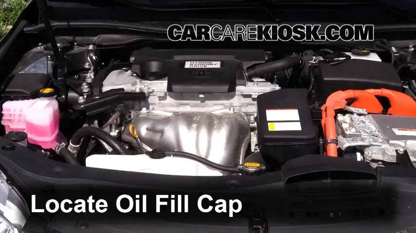 2016 Toyota Camry Hybrid LE 2.5L 4 Cyl. Oil